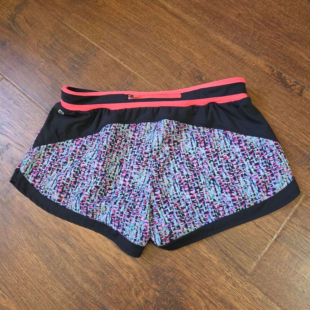 Fabletics Riho Running Shorts - Picture 5 of 7